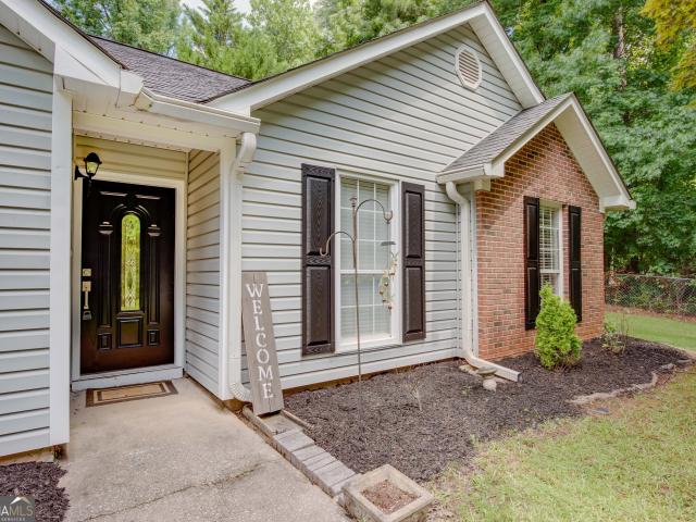 House for sale in Sharpsburg, Georgia