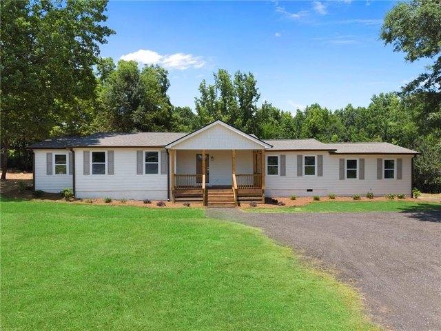 House for sale in Jenkinsburg, Georgia
