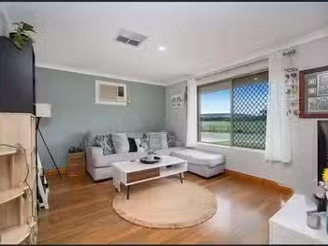 House for rent in Perth, Hasluck