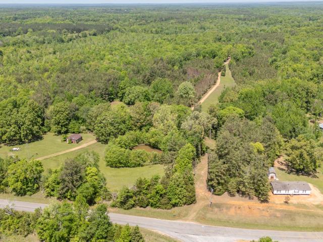 House for sale in Walnut, Mississippi