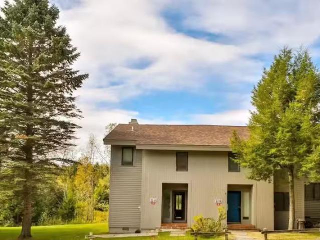 Apartment for rent in Kingston