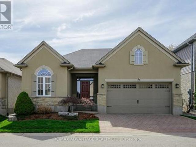 Condo for sale in Arva, Ontario