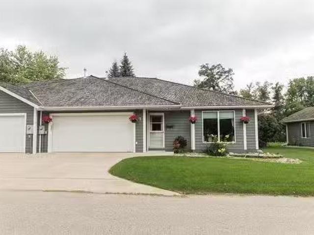 House for sale in Carman, Manitoba