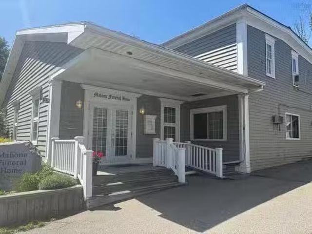 House for sale in Mahone Bay, Nova Scotia