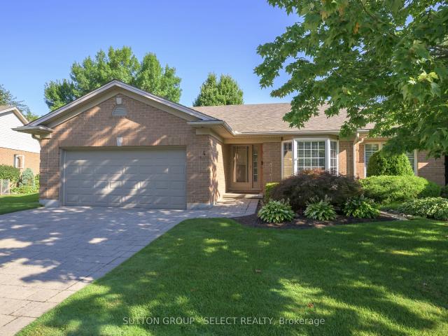 Condo for sale in Arva, Ontario