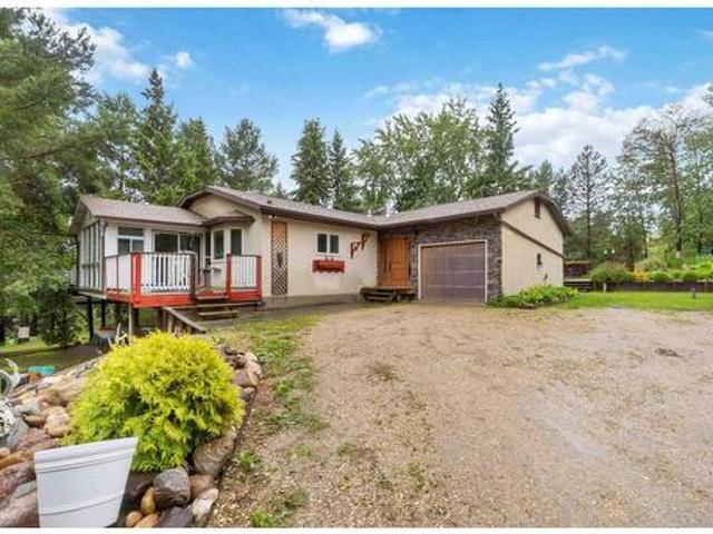 House for sale in Alberta