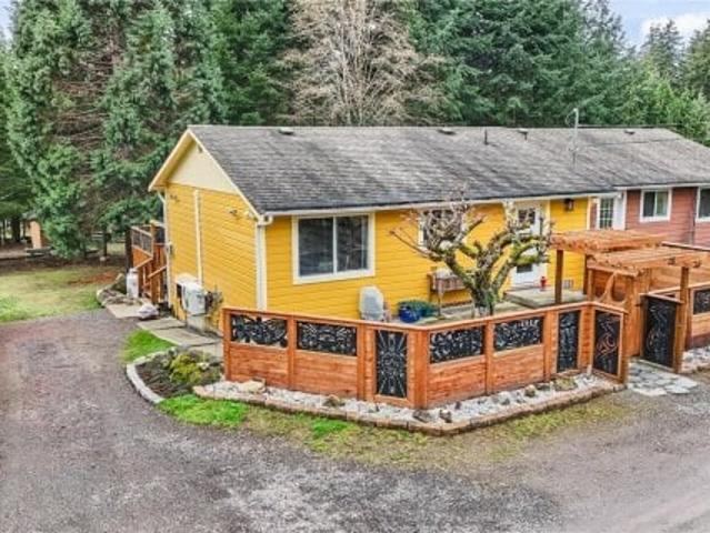 Townhouse for sale in Gabriola, British Columbia