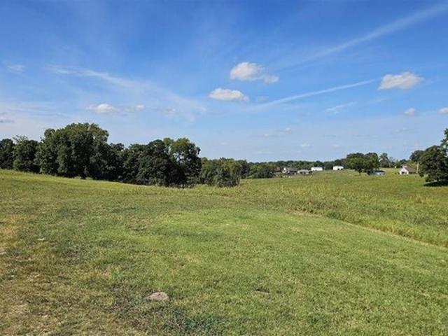 Land for sale in Glasgow, Kentucky