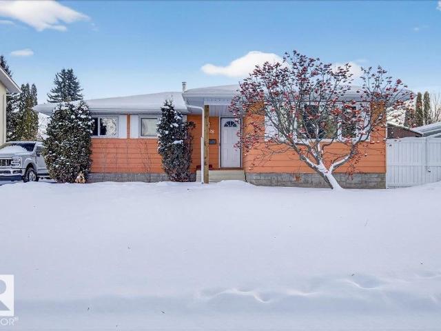 House for sale in Saint Albert, Alberta