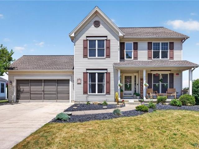House for sale in Bowmansville, New York