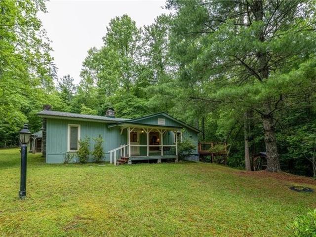 House for sale in Dahlonega, Georgia