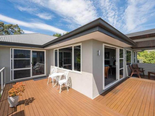 House for sale in Cable Bay, Nelson Bays