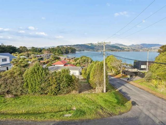 Land for sale in Otakou