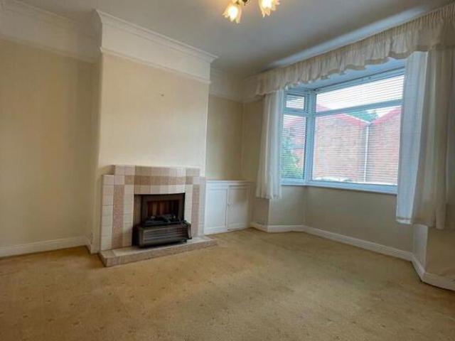 Townhouse for rent in Willowfield, Belfast