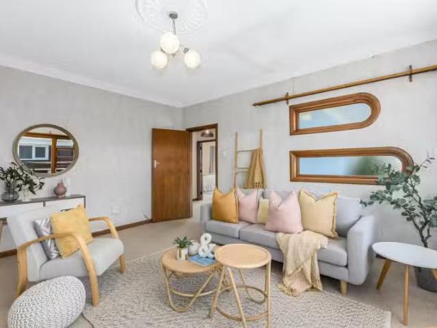 House for sale in Days Bay, Wellington