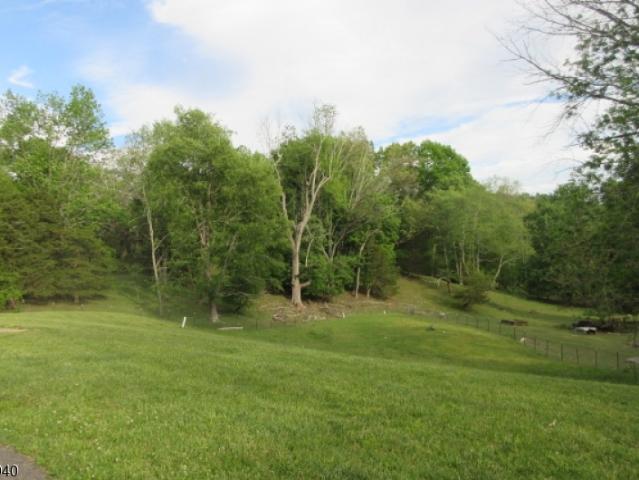 House for sale in Lafayette, New Jersey