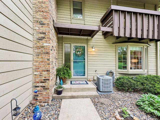 Townhouse for sale in Burnsville, Dakota County