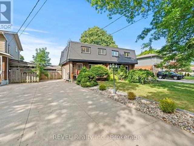 House for sale in Niagara, Ontario