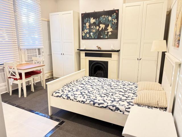 Granny Flat for rent in Sydney, New South Wales