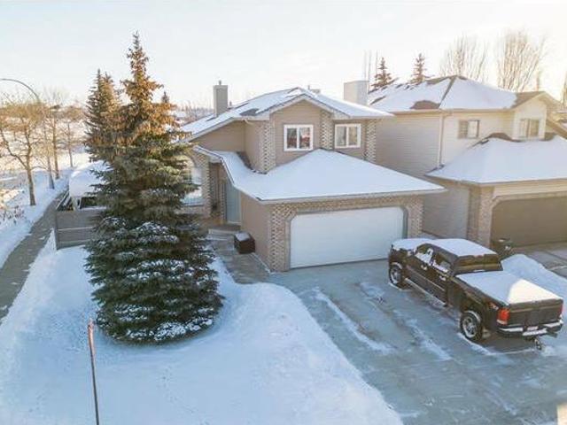 House for sale in Wedgewood, Alberta