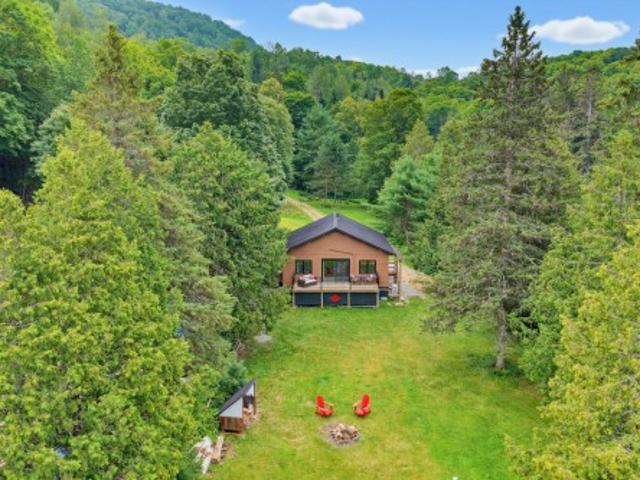 House for sale in Mulgrave-et-derry, Quebec