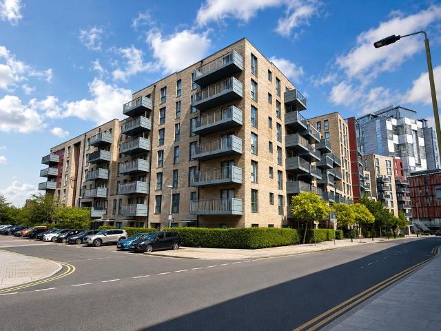 Apartment for rent in Colindale, Greater London