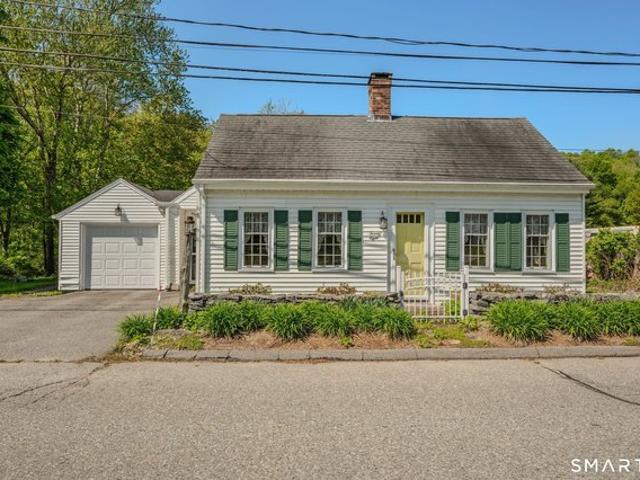 House for sale in East Lyme, Connecticut