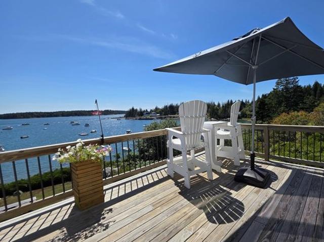House for sale in Vinalhaven, Maine