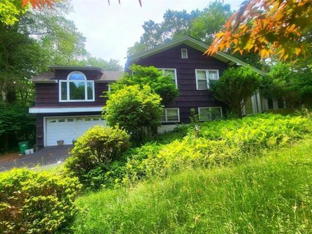 House for sale in City of Poughkeepsie, Dutchess County