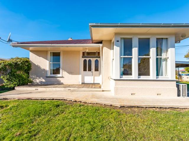 House for rent in Otakou