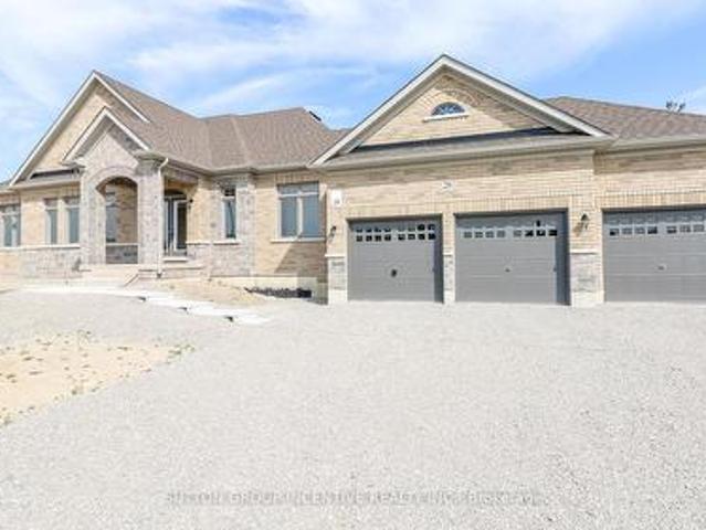 House for sale in Springwater