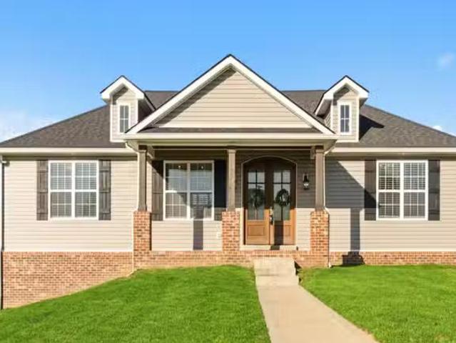House for sale in Nicholasville