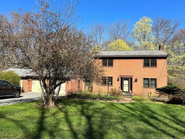 House for sale in Mansfield Center, Connecticut