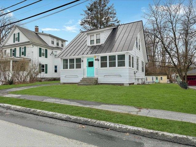 House for sale in New Hampshire