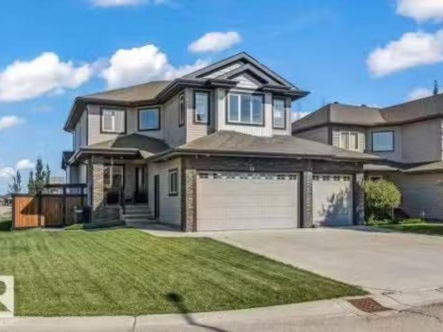 House for sale in Spruce Grove, Alberta
