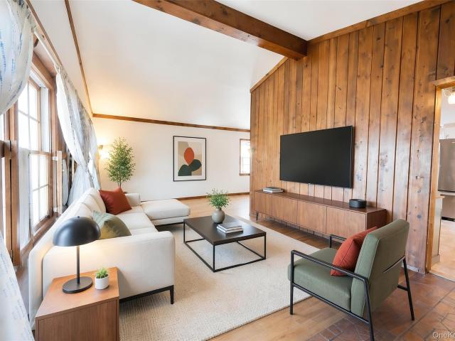 House for sale in Smithtown, New York