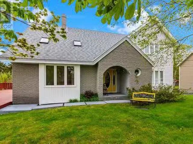 House for sale in Manuels, Newfoundland And Labrador