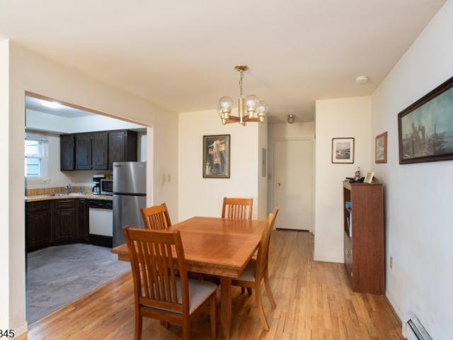Condo for sale in Flagtown, New Jersey