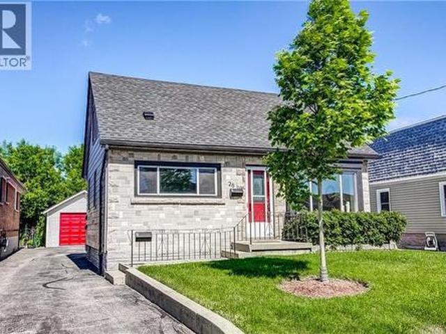 House for sale in Ancaster, Ontario