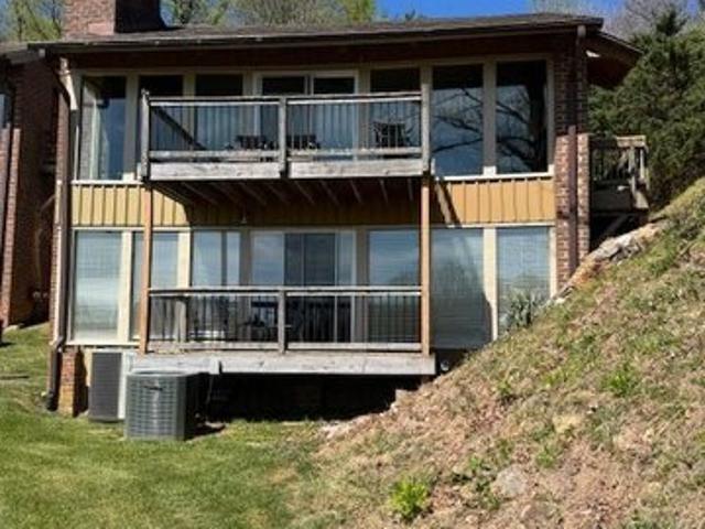 Condo for sale in Virginia