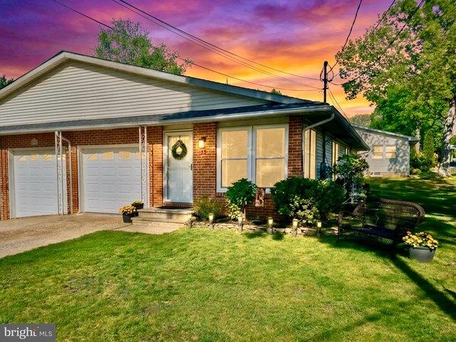 Condo for sale in Manahawkin, New Jersey