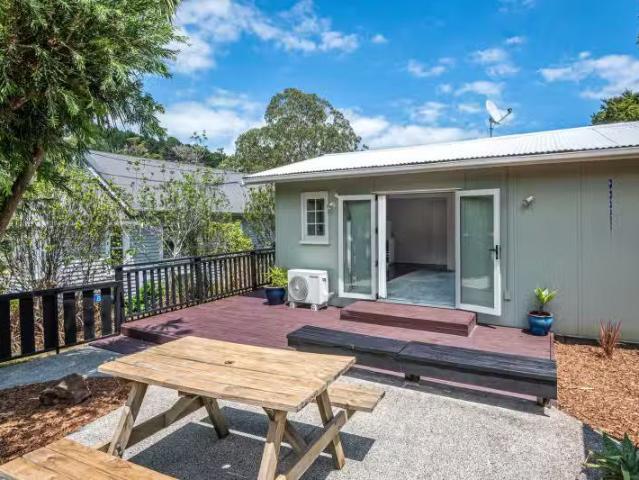 House for sale in Auckland, Oroua County
