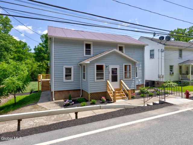 House for sale in Victory Mills House for sale in Victory Mills