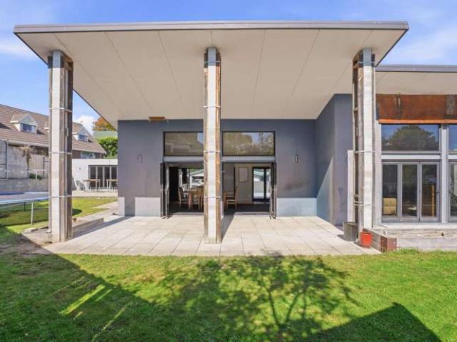 House for sale in Westmorland, Canterbury