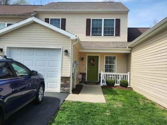 Townhouse for sale in Nicholson, Pennsylvania