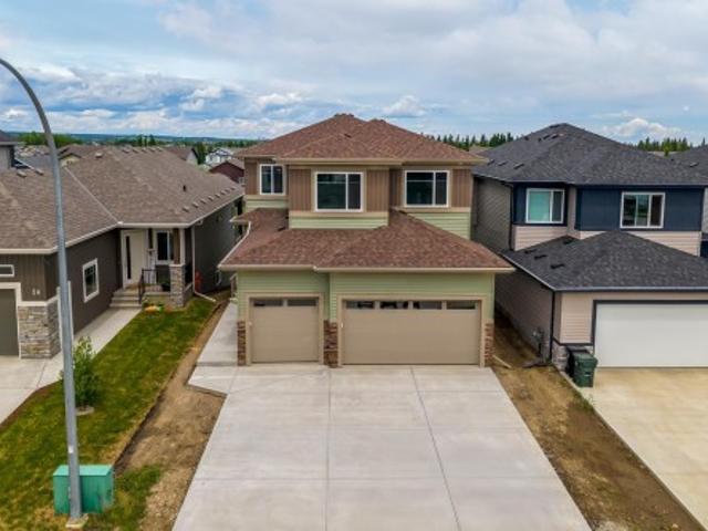 House for sale in Spruce Grove, Alberta