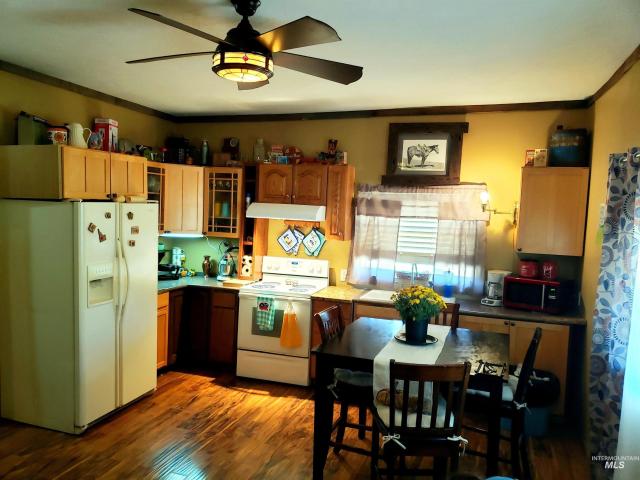 House for sale in Horseshoe Bend, Idaho