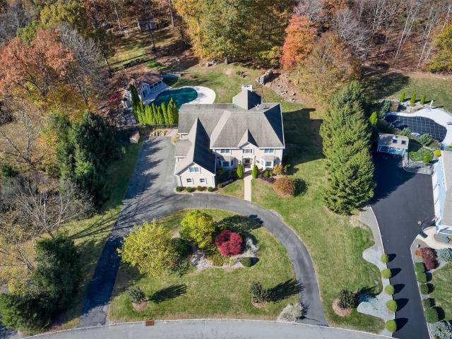 House for sale in Southfields, New York
