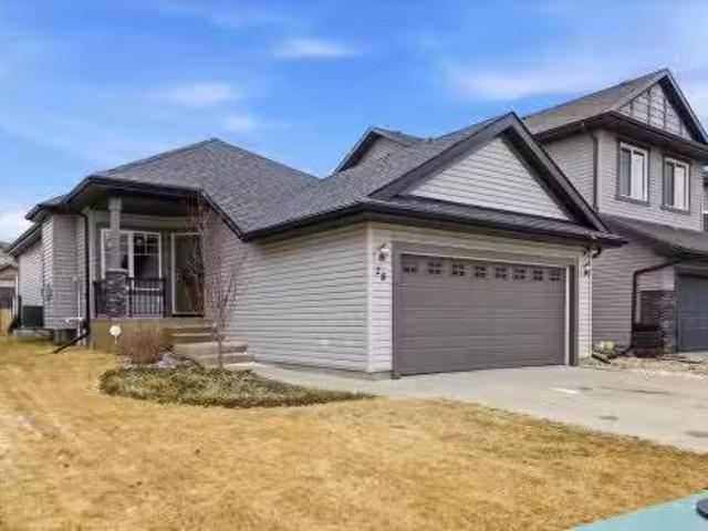 House for sale in Spruce Grove, Alberta