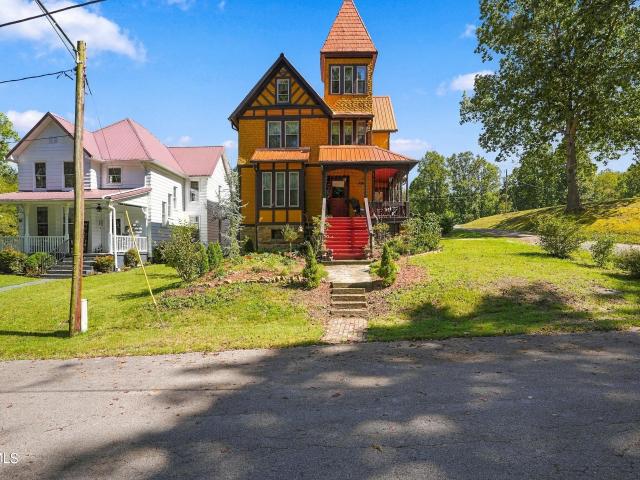 House for sale in Big Stone Gap, Wise County